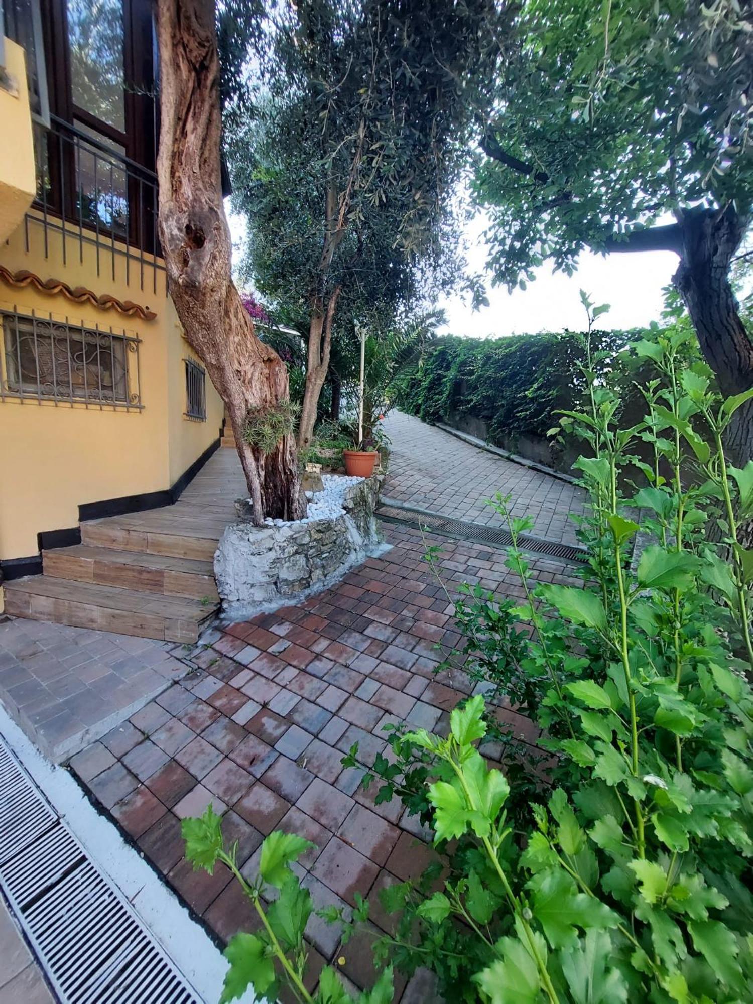 Riviera Garden Appartement Genua Buitenkant foto
